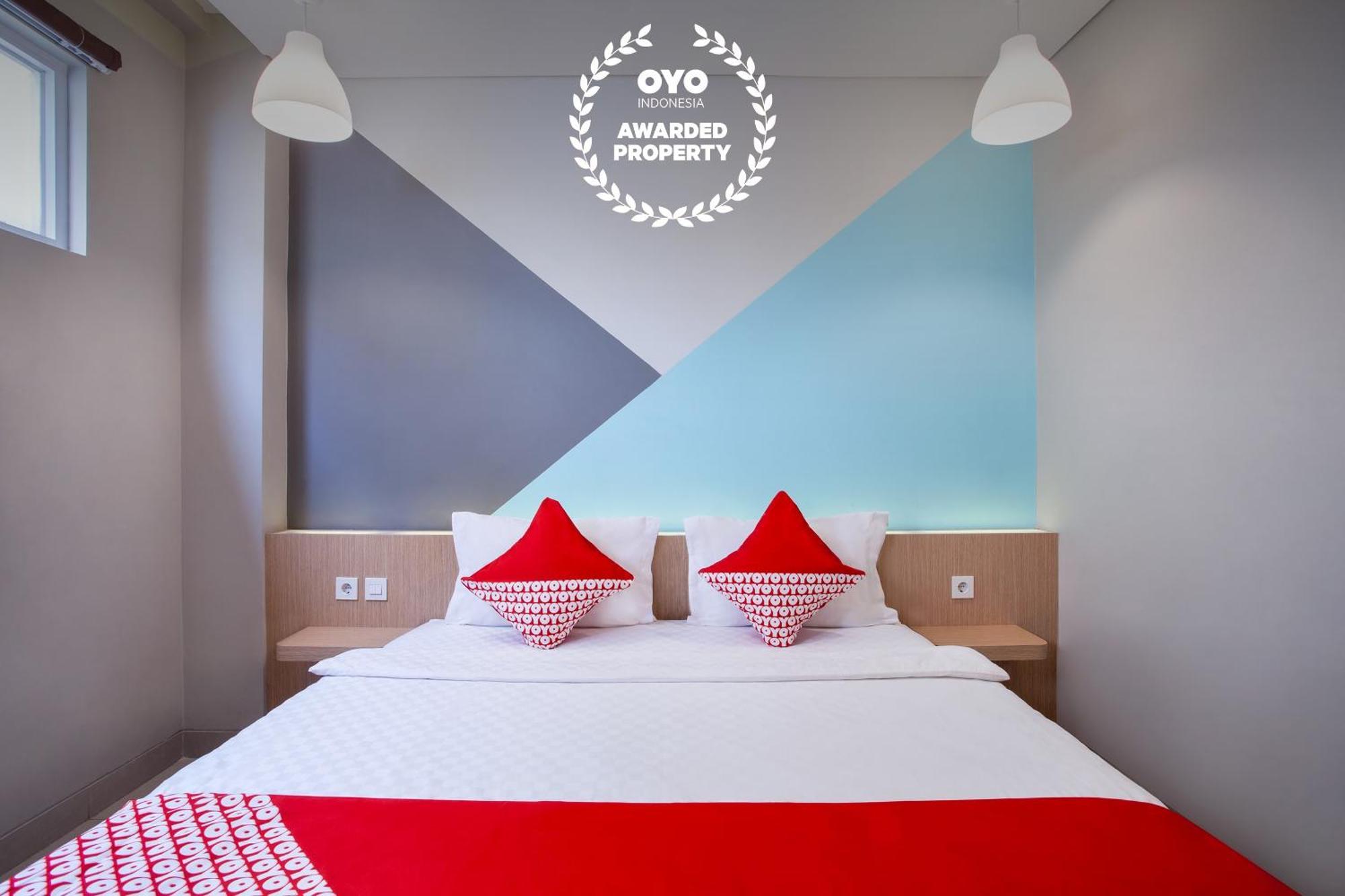 Отель Super Oyo Flagship 101 Apple Platinum Джакарта Экстерьер фото